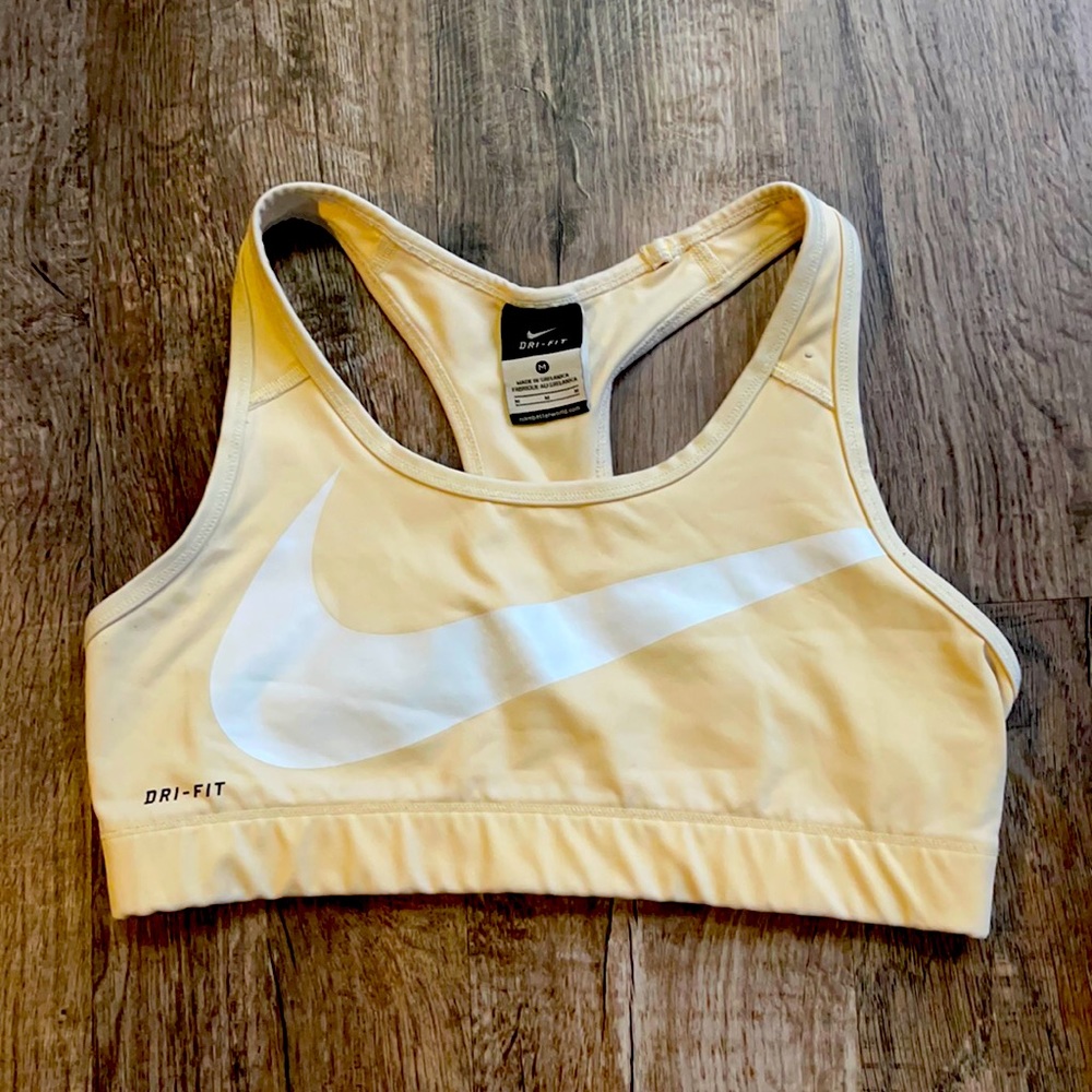 Nike Sports Bra (Medium)